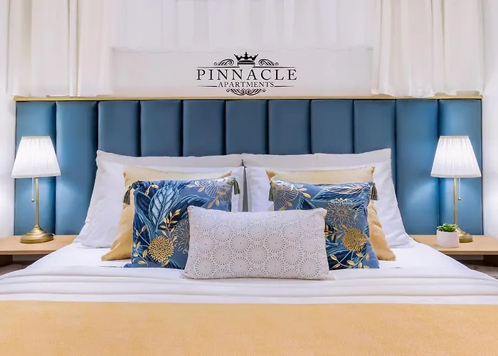 Apartment Exquisite Couples Delight With Free Bikes & Parking *