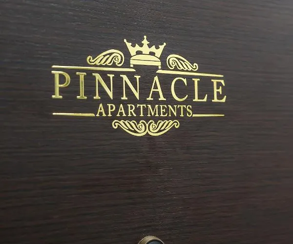 Apartment Exquisite Couples Delight With Free Bikes & Parking *