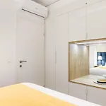Apartment Modern With Balcony, Bikes & Parking - Pinnacle