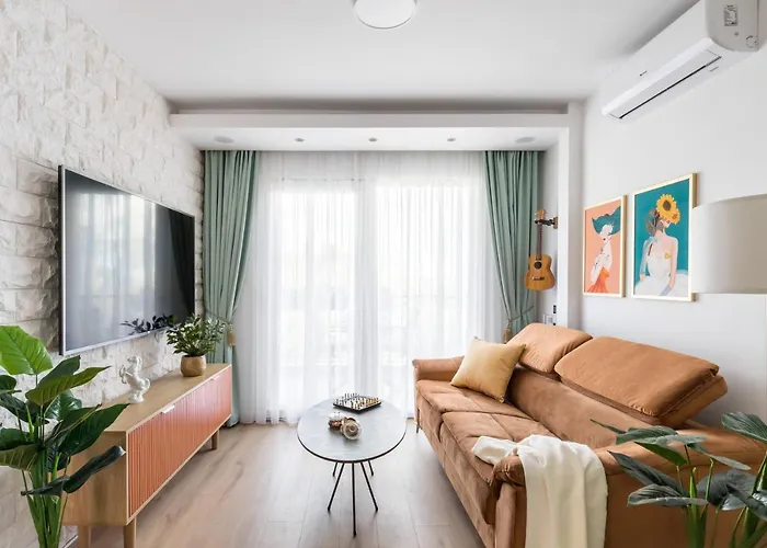 Exquisite Couples Delight With Free Bikes & Parking Lägenhet Split